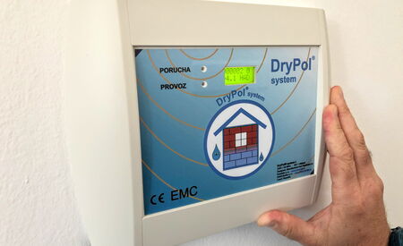 Systém Drypol® vznikl jako unikátní řešení k odvlhčení zdiva