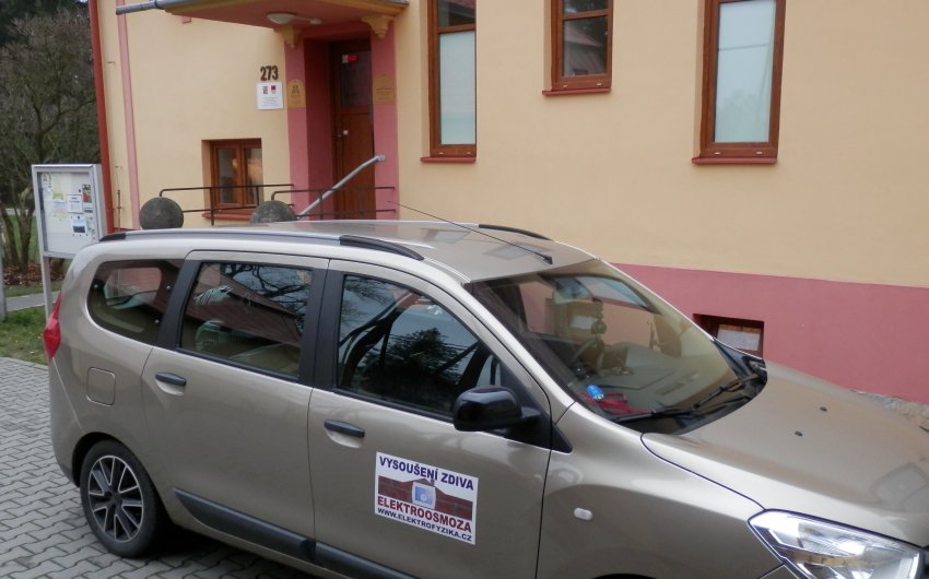 Vysušenie kapilárnej vlhkosti na prízemí knižnice - #2