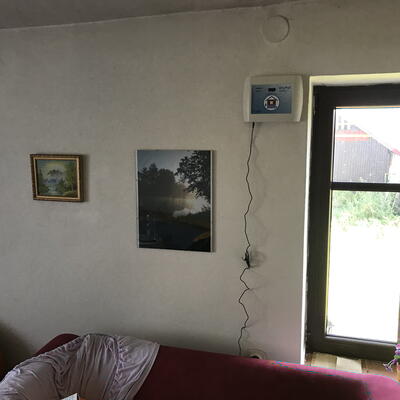 Vysušenie stien pomocou odstraňovača vlhkosti DryPol® systému