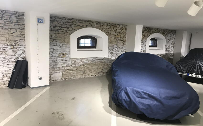 Vysušené komerčné priestory na automobily