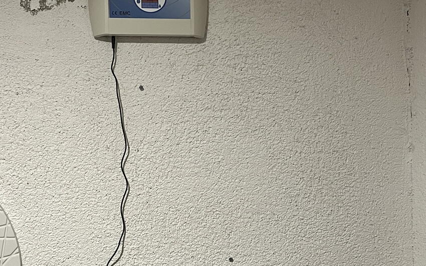 Vysušenie pivnici rodinného domu pomocou elektroosmózy