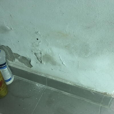 Eliminácia navlhnutého muriva vo firme so sušičom Drypol