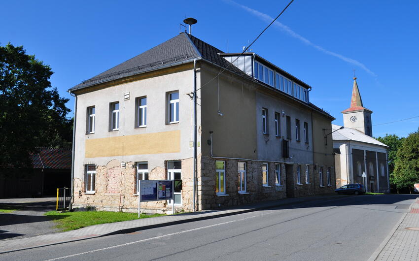 Sanácia základov spoločenskej sály pomocou elektroosmózy