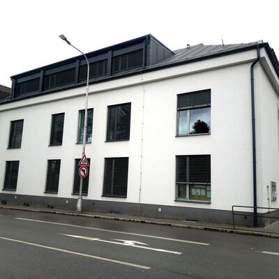 Vysušovanie a trvalá izolácia pomocou DryPol® Systemu Komunitného centra