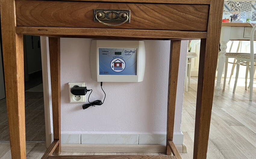 Elektroosmotické vysúšanie rodinného domu v Poděbradoch