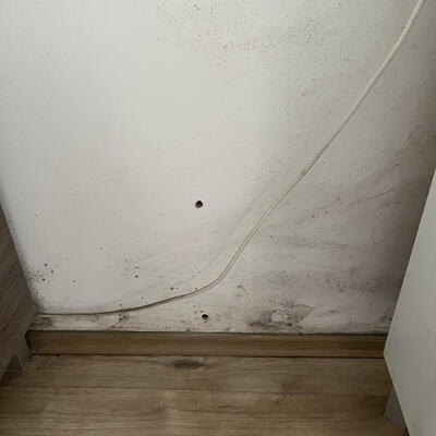 V Cerhoviciach vysušujeme nepodpivničený rodinný dom.