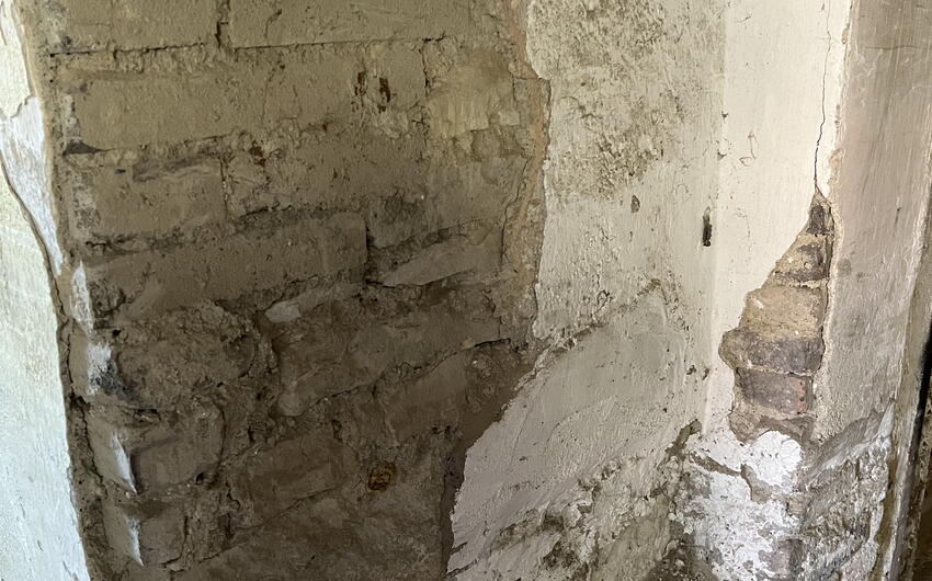 V Kladne riešime odvlhčenie muriva v pivnici rodinného domu. - #2