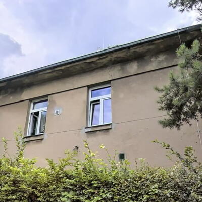 Novo odvlhčujeme ďalší čiastočne podpivničený dom v Prahe.