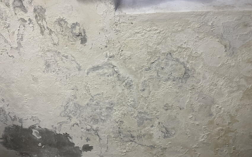 Rodinný dom z roku 1930 vysušujeme v Chyňave pri Beroune - #1