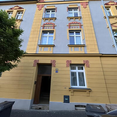 V Chebe vysušujeme celú pivnicu radového bytového domu