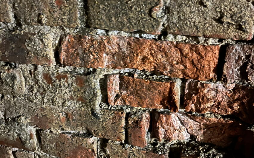 V Chebe vysušujeme celú pivnicu radového bytového domu - #4