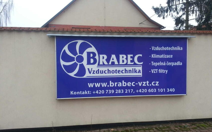 Vysušenie rozľahlej, súkromnej firemnej budovy v Prahe