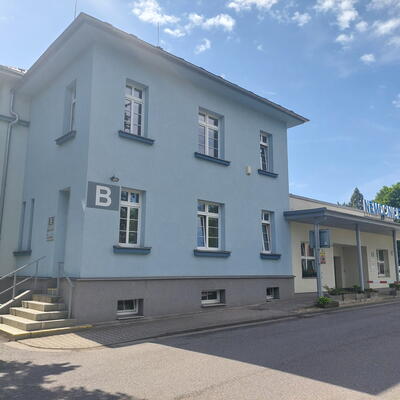 V Litomyšlskej nemocnici vysušujeme vstupnú budovu do areálu