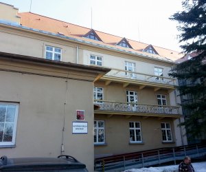 Vysušenie vlhkého muriva ZŠ a MŠ pomocou odstraňovača vlhkosti Drypol muriva ZŠ a MŠ Strakonice - Protokol#2