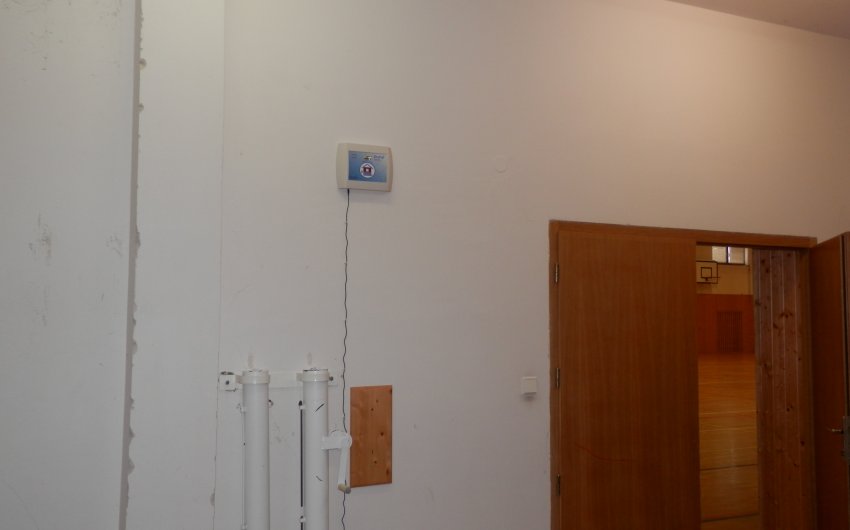 Odstránenie nadmernej vlhkosti elektroosmózou v športovej hale - #3
