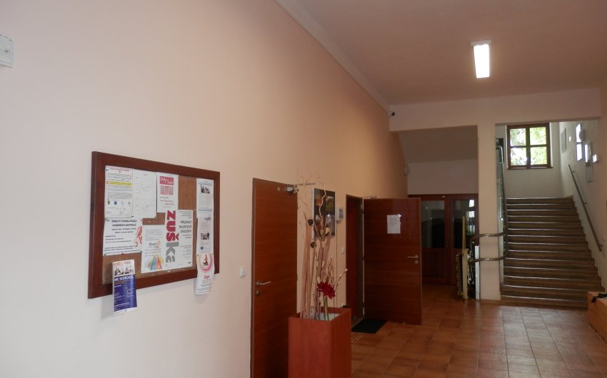 Sanácia vlhkého muriva v kultúrnom centre Buchlovic systémom Drypol - #2