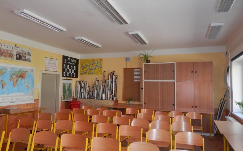 Vysúšanie múrov prístrojom na odstránenie vlhkosti Drypol na ZŠ - #2