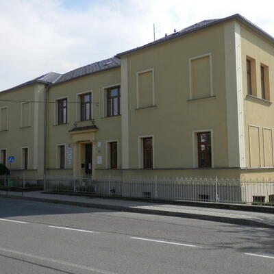 Trvalé odstránenie vlhkosti elektroosmózou na ZŠ a MŠ Melč