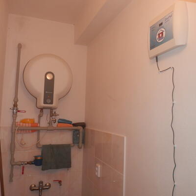 Hydroizolácia vonkajšej toalety na pozemku Základné školy Polešovice