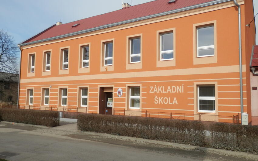 Vysušenie pomocou Drypol systému, prístroja na odstránenie vlhkosti