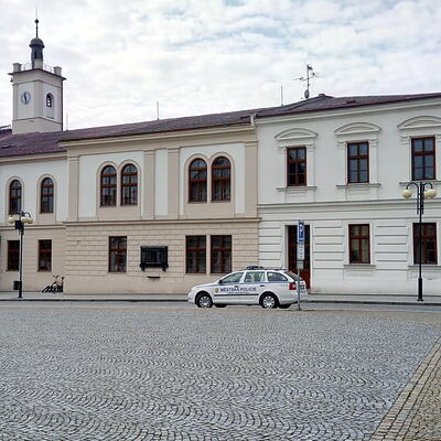Izolácia a vysušenie vlhkého muriva v mestskom úrade Lipník nad Bečvou